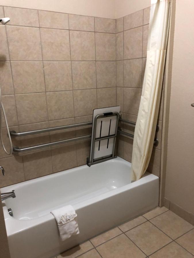 Baymont By Wyndham Decatur