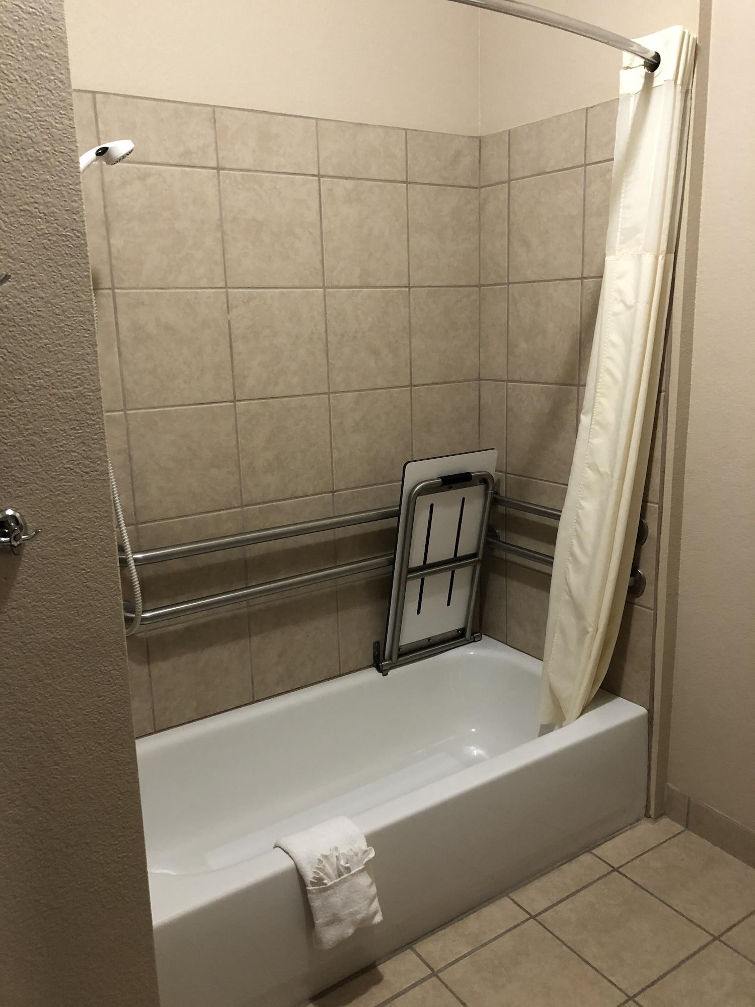 Baymont By Wyndham Hotel Decatur